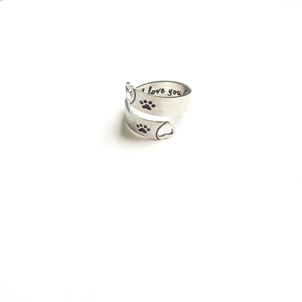 Anillo Ajustable con Huella de Patas y Corazón – Acero Inoxidable