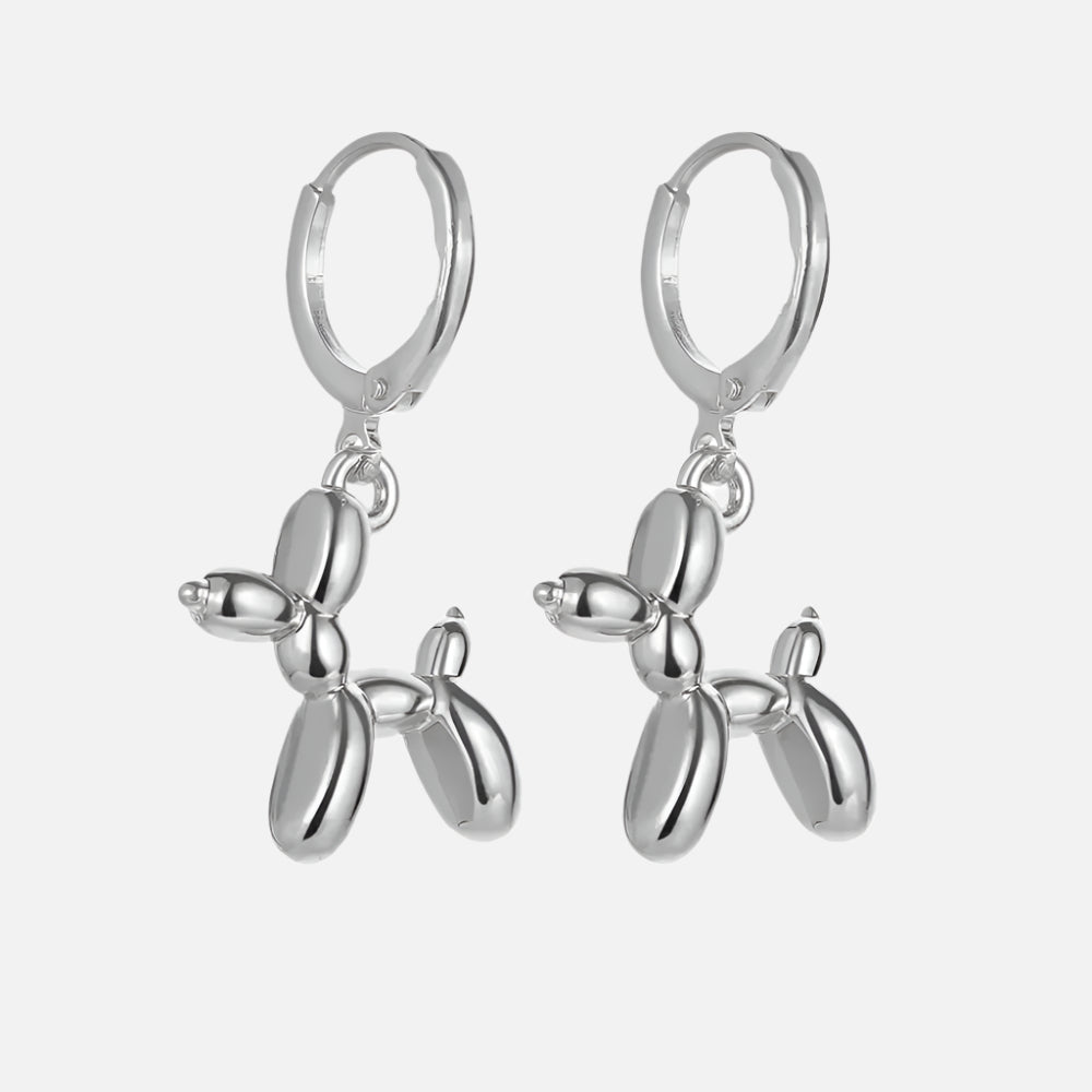 Pendientes Huggie de Oro con Encanto de Perro Globo Mini