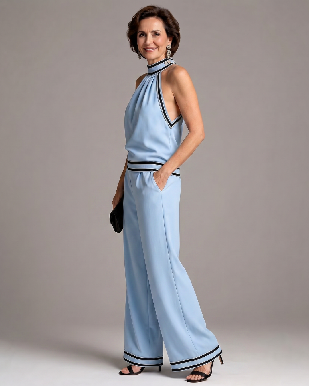 Graciela | Mono de pierna ancha con cuello halter y detalles en contraste