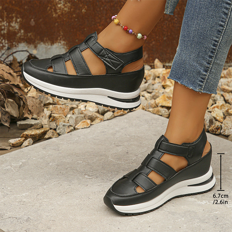 Elena | Sandalias con velcro y puntera cerrada