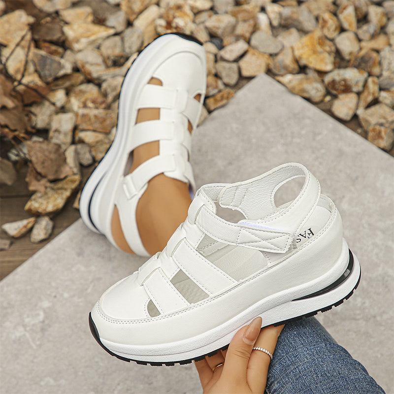 Elena | Sandalias con velcro y puntera cerrada