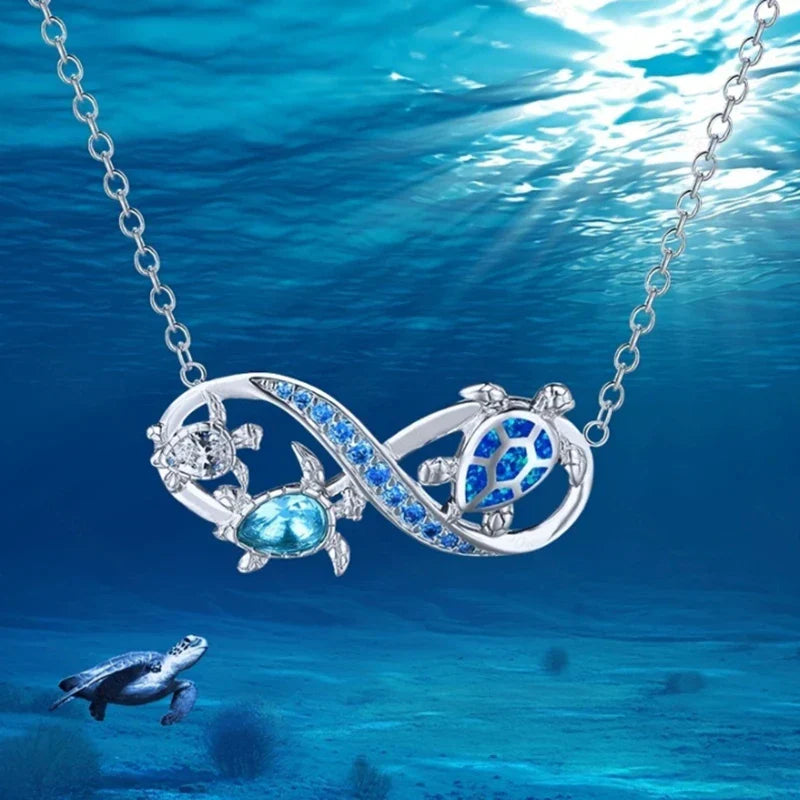 Collar de Tortuga Infinita con Cristales Brillantes