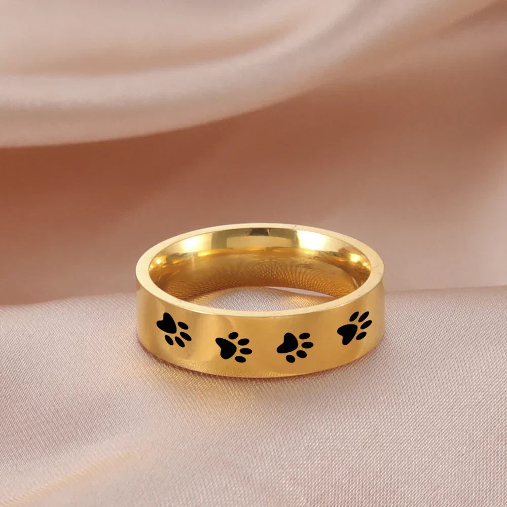 Anillo de Huella de Patas Hecho a Mano en Acero Inoxidable