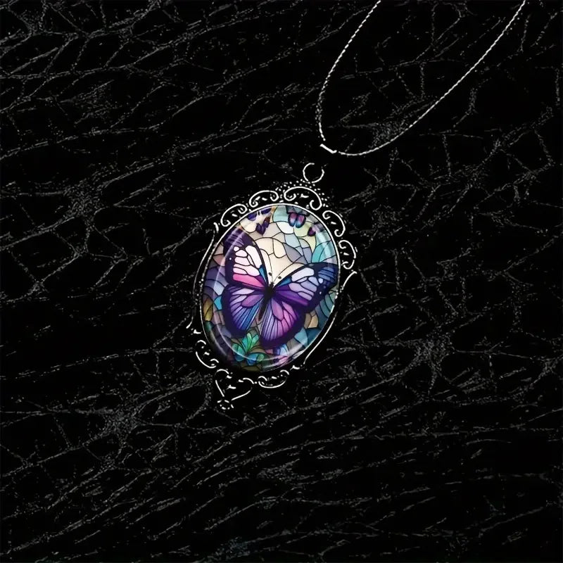 Collar con Colgante de Mariposa y Cristal Púrpura