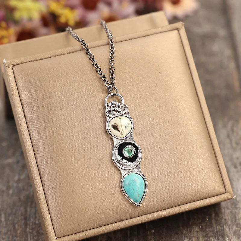 Collar de Barra de Sabiduría con Búho Turquesa