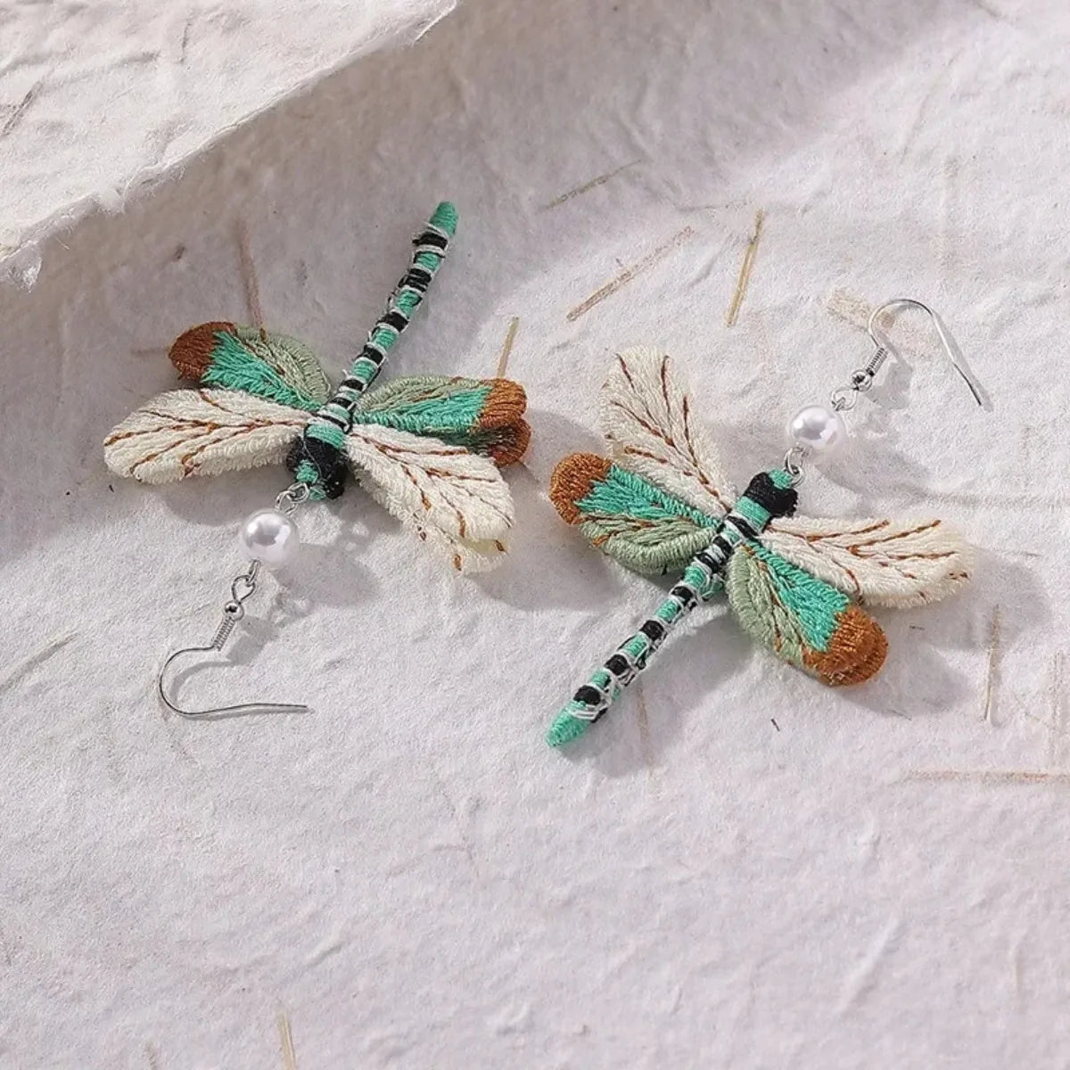 Pendientes de Libélula Bordados Bohemios