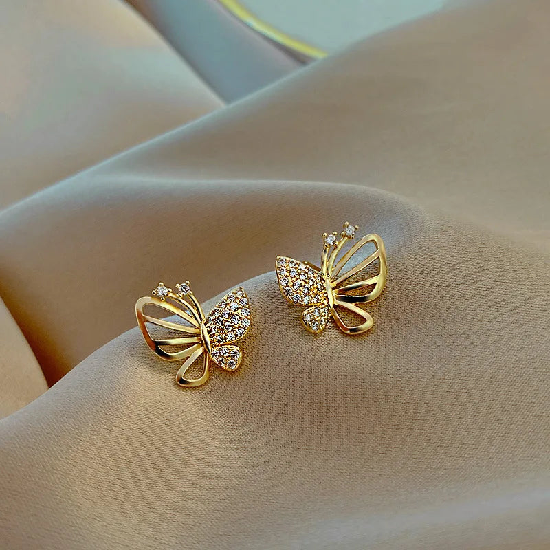 Pendientes de Stud de Mariposa de Circonita Elegantes