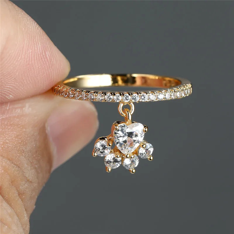 Anillo Vintage de Huella de Gato y Piedra Corazón – Tonos de Oro y Plata