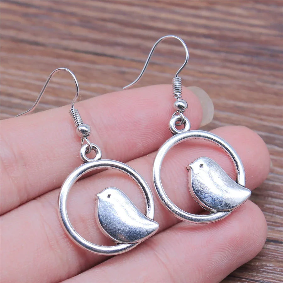 Pendientes Colgantes de Encanto de Pájaro Vintage – Joyería Boho Hecha a Mano