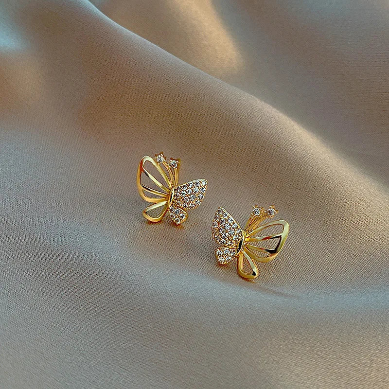 Pendientes de Stud de Mariposa de Circonita Elegantes