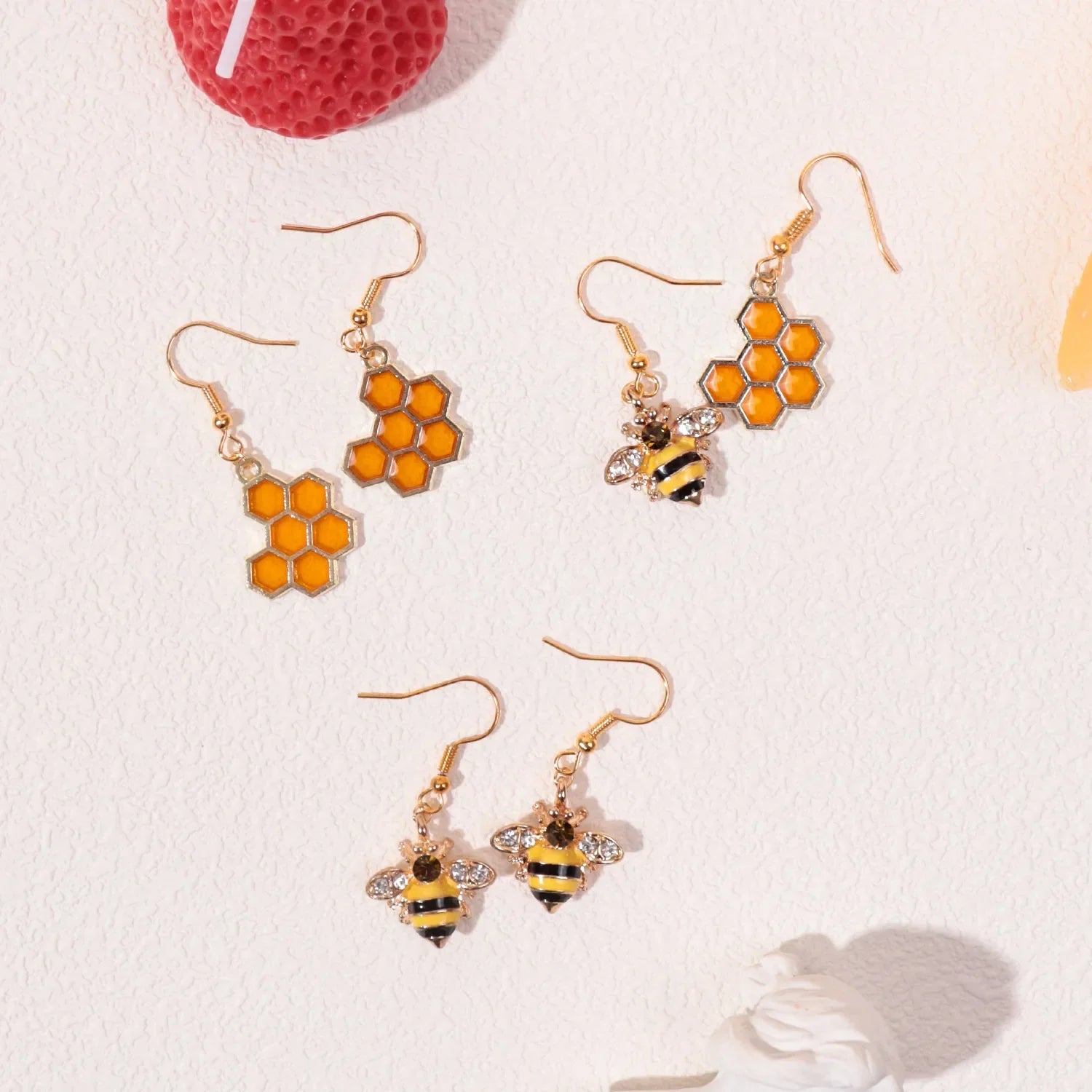 Pendientes de Cristal con Abeja Dorada y Panal