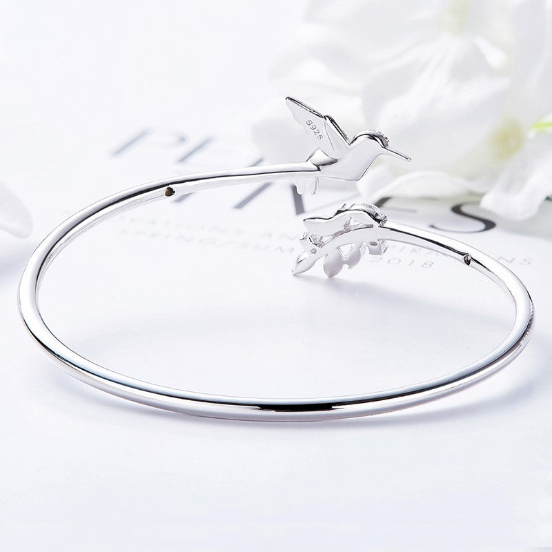 Anillo Ajustable de Colibrí con Diamante de Strass