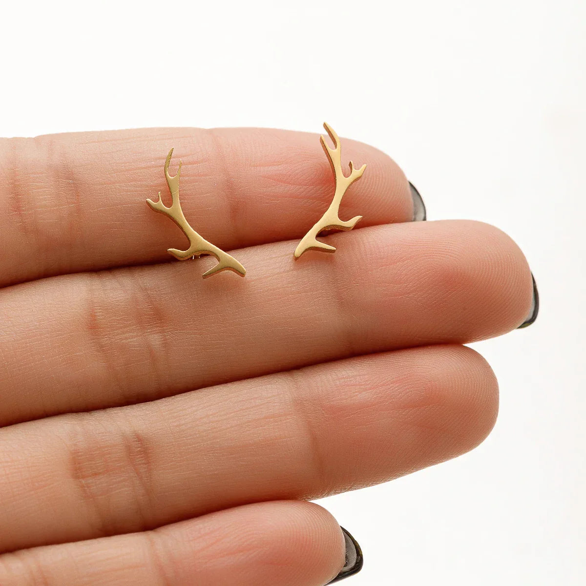 Pendientes de Stud de Cuerno de Ciervo