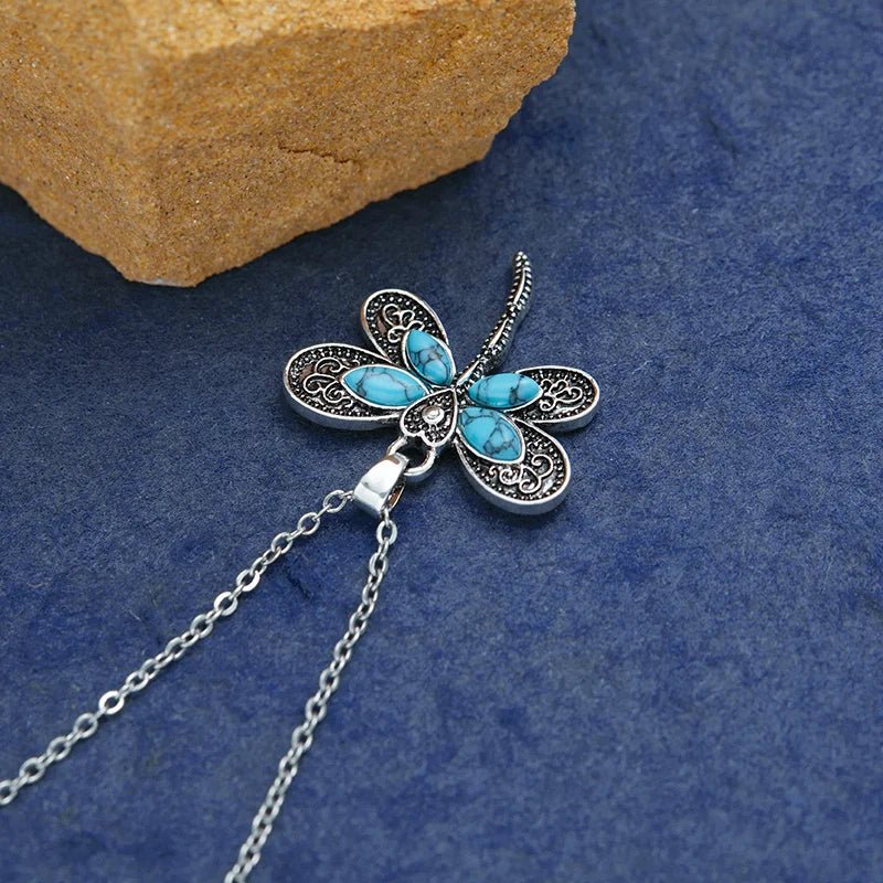 Collar de Colgante de Plata con Sueños de Libélula