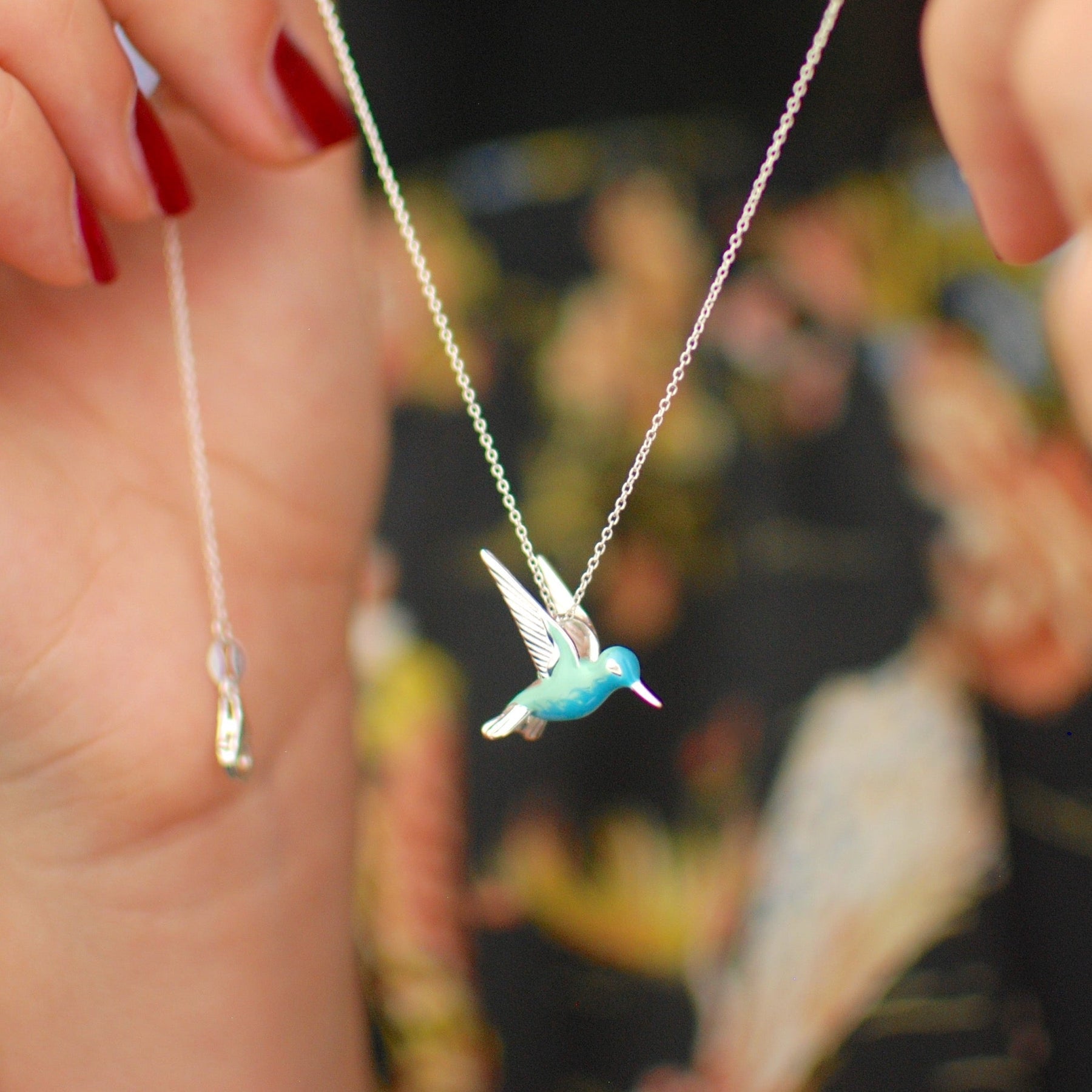 Collar de Colibrí de Plata Esterlina con Esmalte