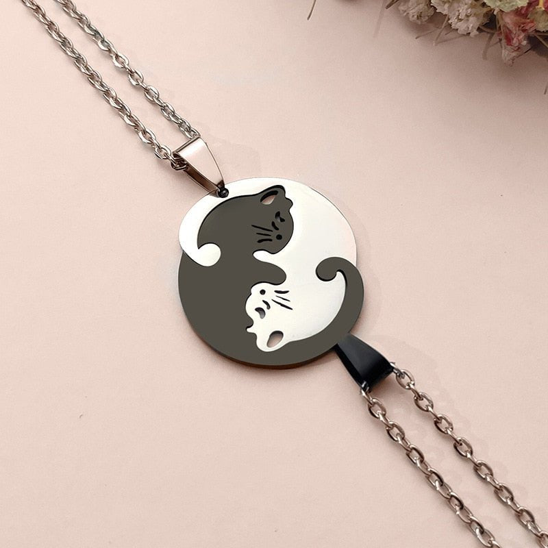 Collar de acero inoxidable de gato Ying Yang